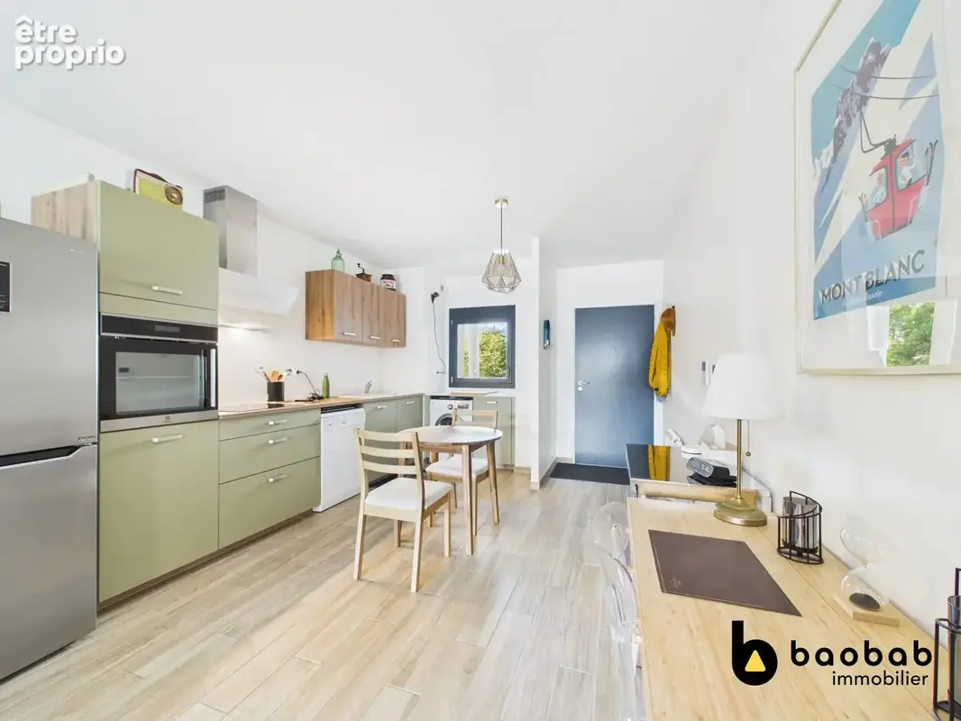 Appartement 52 m² à Bassens  - photo 4