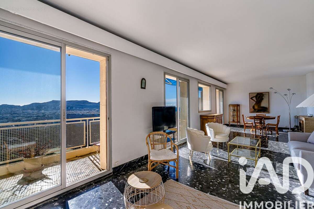 Photo 3 - Appartement à MARSEILLE-8E