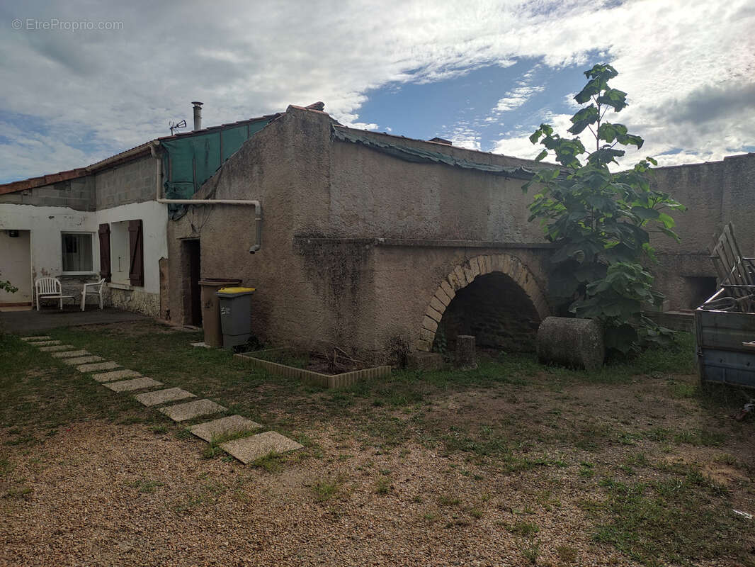 A rénover sur Jard sur mer - photo 4