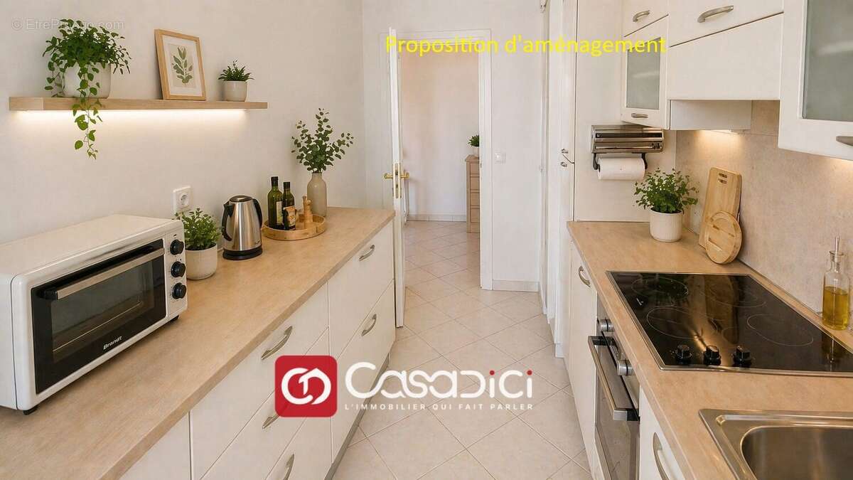 Appartement à MANDELIEU-LA-NAPOULE