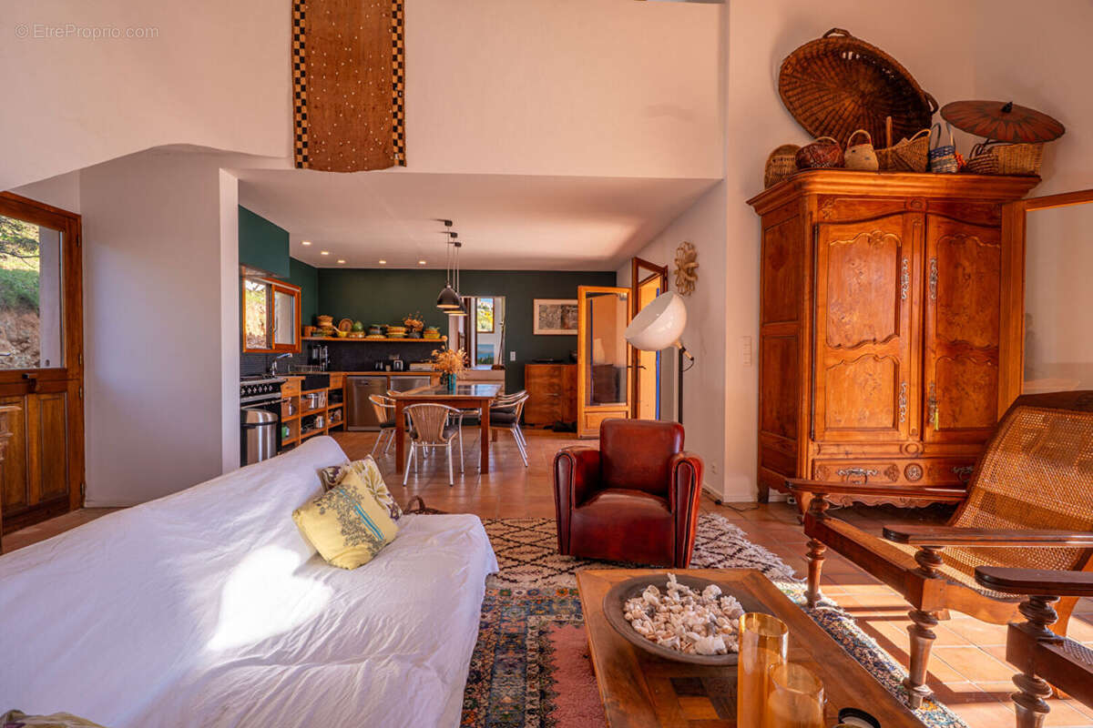 Casa Latina - photo 8