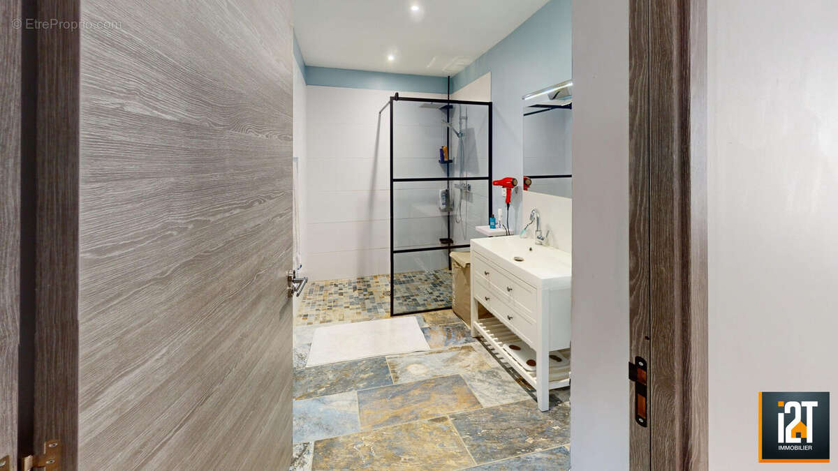 Maison à DOMESSARGUES