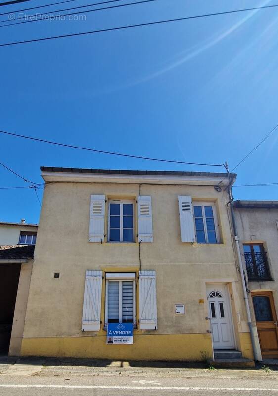Maison à WAVILLE