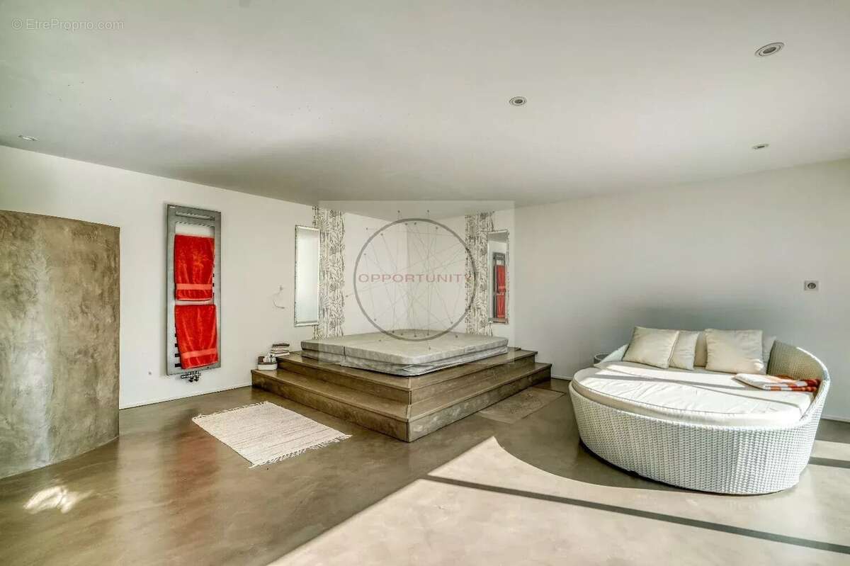 Maison à MONTGE-EN-GOELE