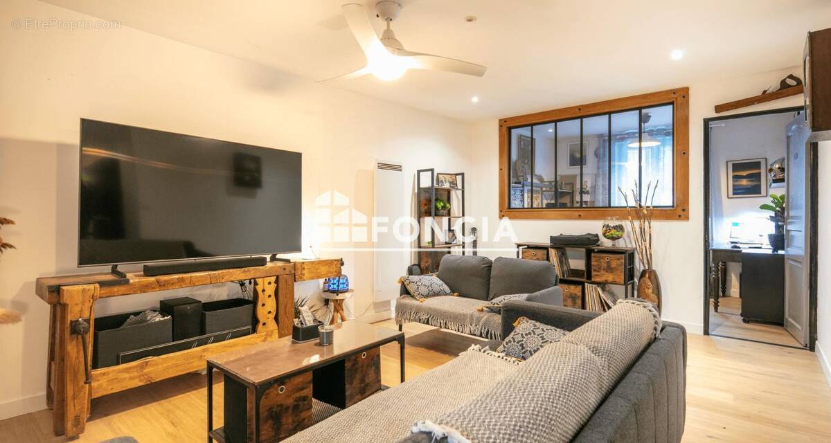 Maison à CHAMP-SUR-DRAC