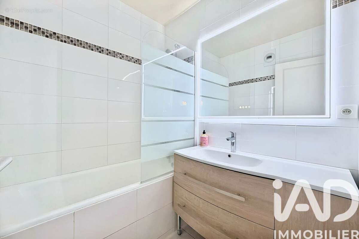 Photo 8 - Appartement à VERRIERES-LE-BUISSON