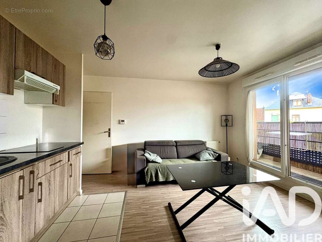 Appartement 37 m² à Saint-Ouen-L'aumone  - photo 4