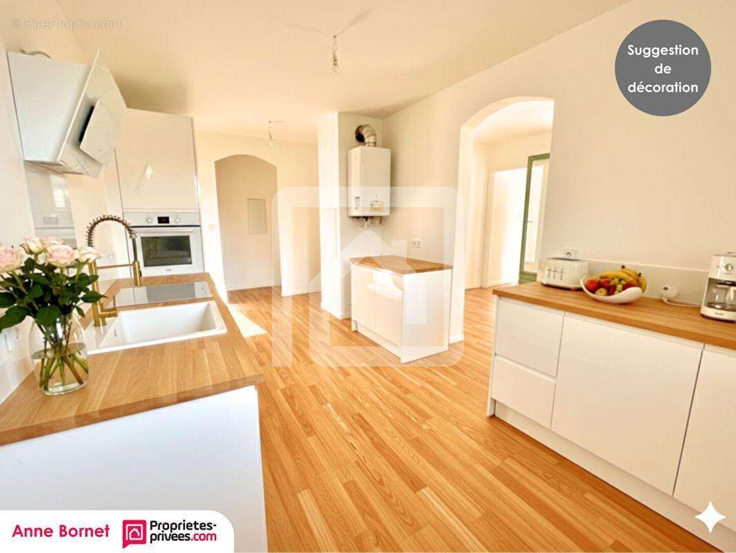 Appartement à VALBONNE