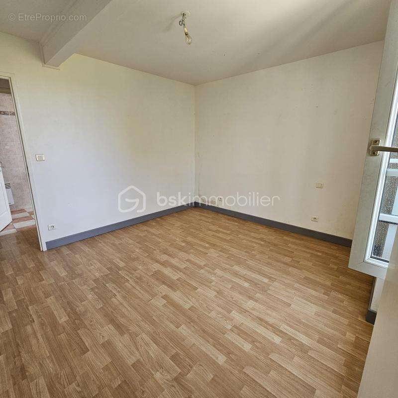Maison de ville en pierre au calme - photo 9
