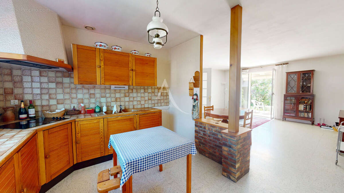 Maison à MORANGIS