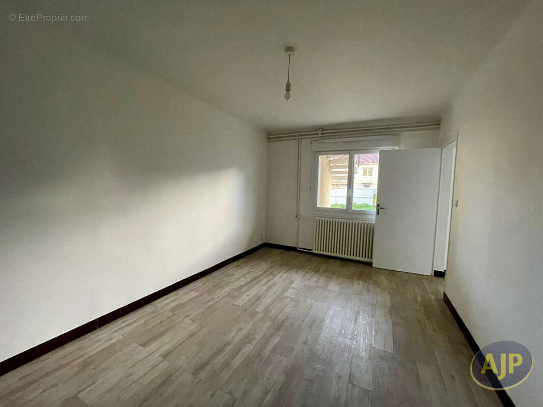 Maison à AIZENAY