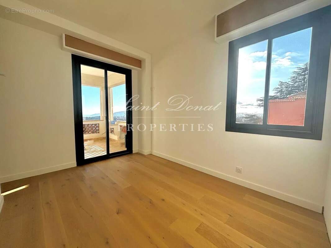 Appartement à GRASSE