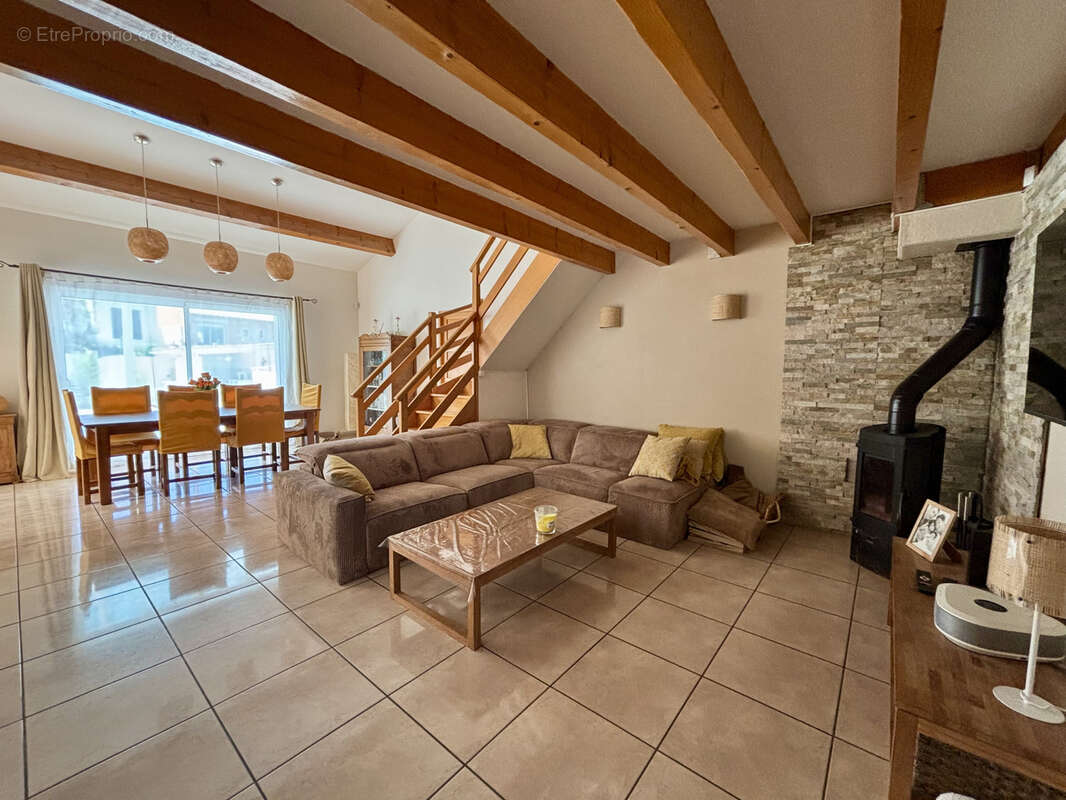 Maison à NEZIGNAN-L&#039;EVEQUE