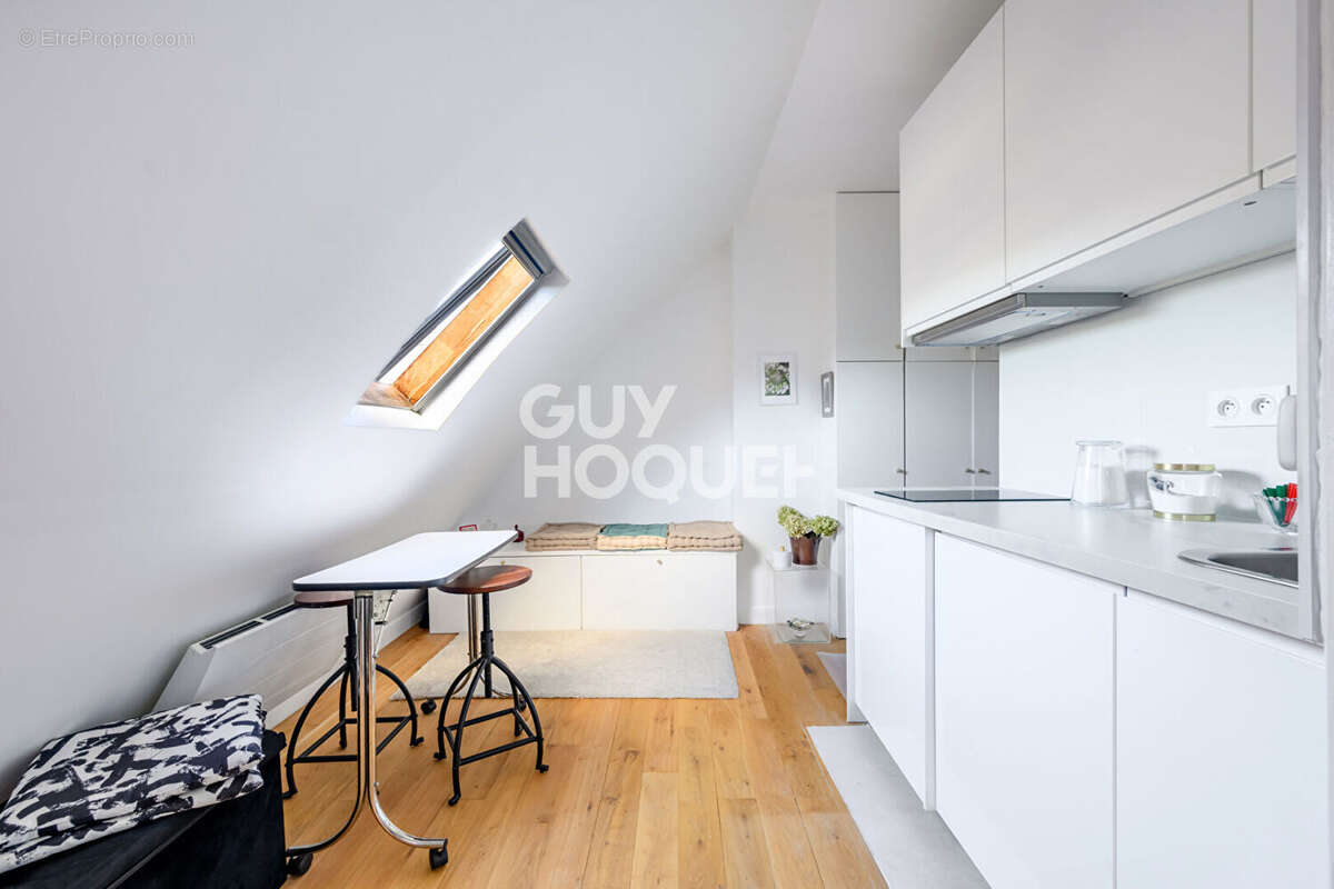 Appartement à PARIS-9E