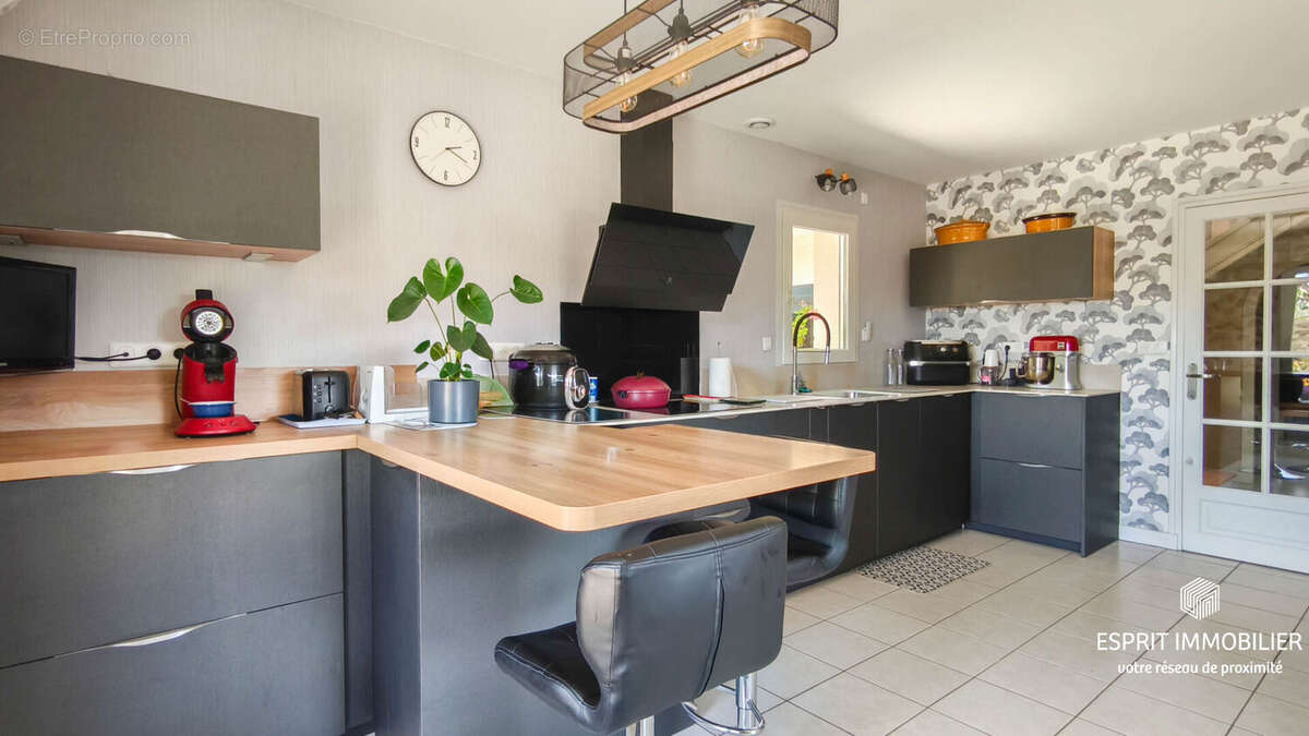 Trégunc - maison 5 chambres, 1110m² de jardin, intégralement rénovée - photo 11