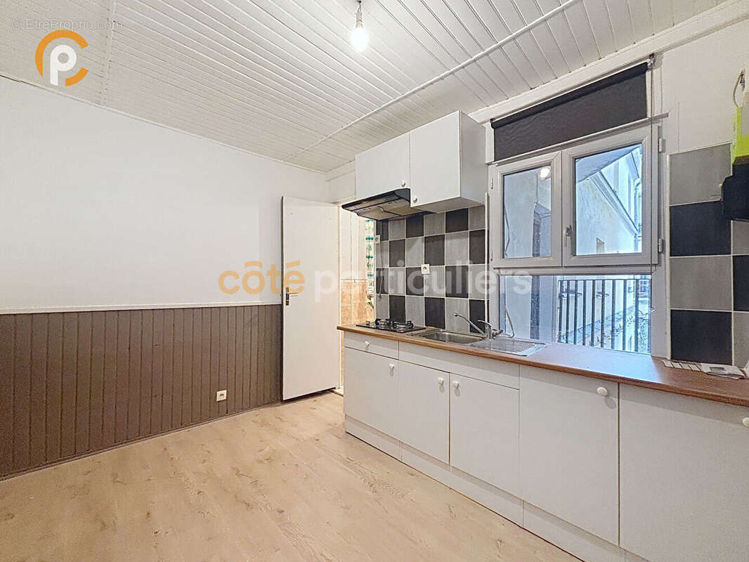 Appartement à PARIS-20E