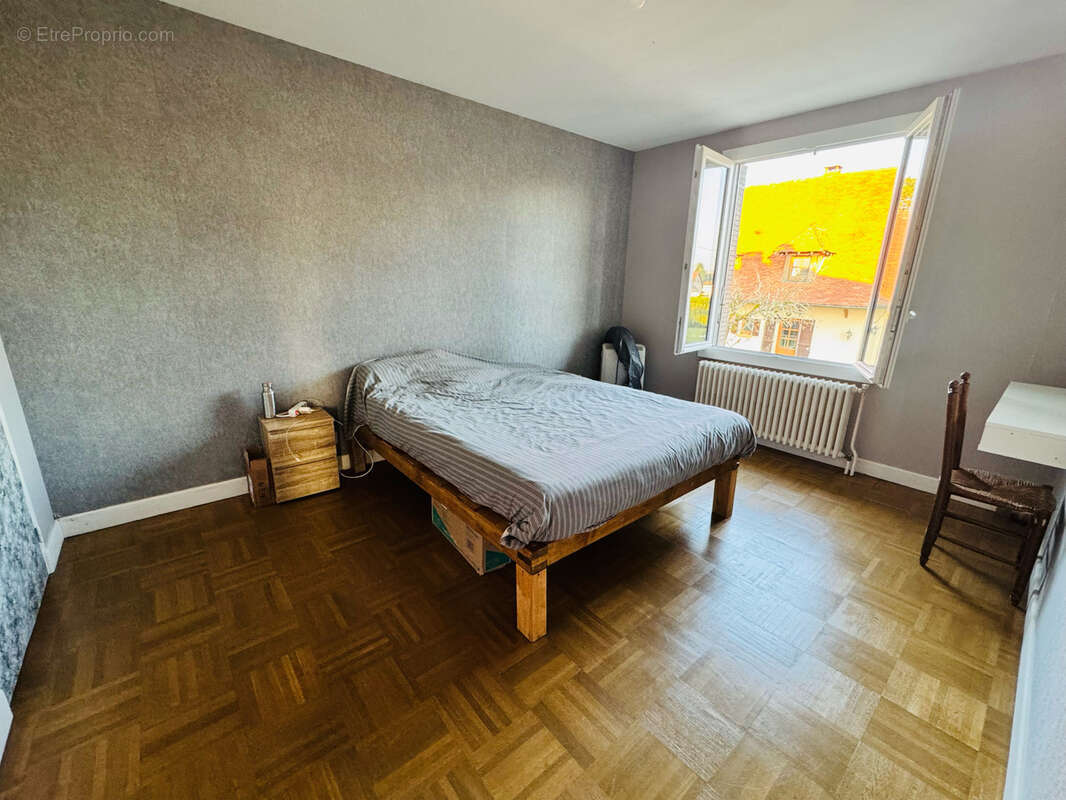 Maison à SAINT-GERMAIN-DU-BOIS