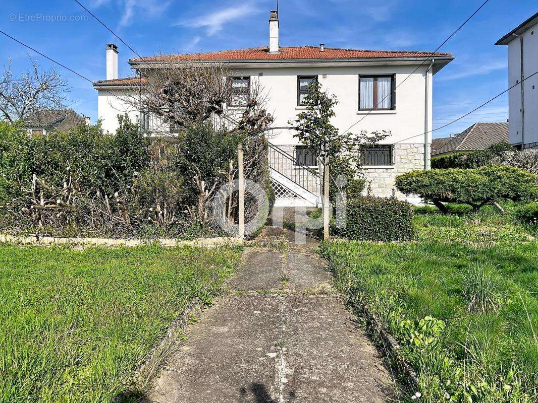 Maison à BRIVE-LA-GAILLARDE