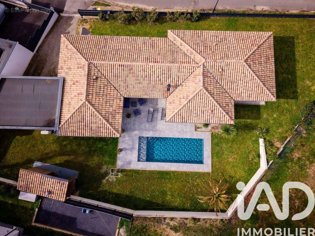 Photo 1 - Maison à BOULIAC