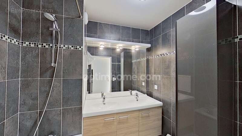 Appartement à MAISONS-ALFORT