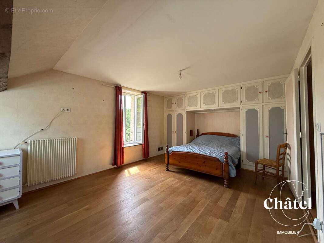 Maison de maître - 4 ch - S/s total - Jardin constructible - photo 13