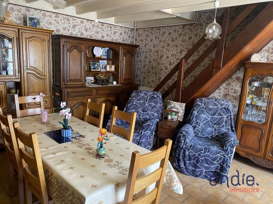 Maison  proche des commerces a champigny - photo 2
