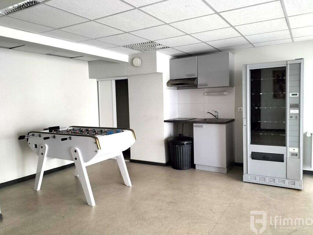 Investissement locatif - Studio loué + parking - Revenus 4 848 € - photo 7