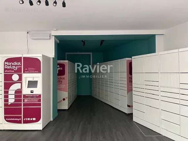 Commerce à PARIS-16E