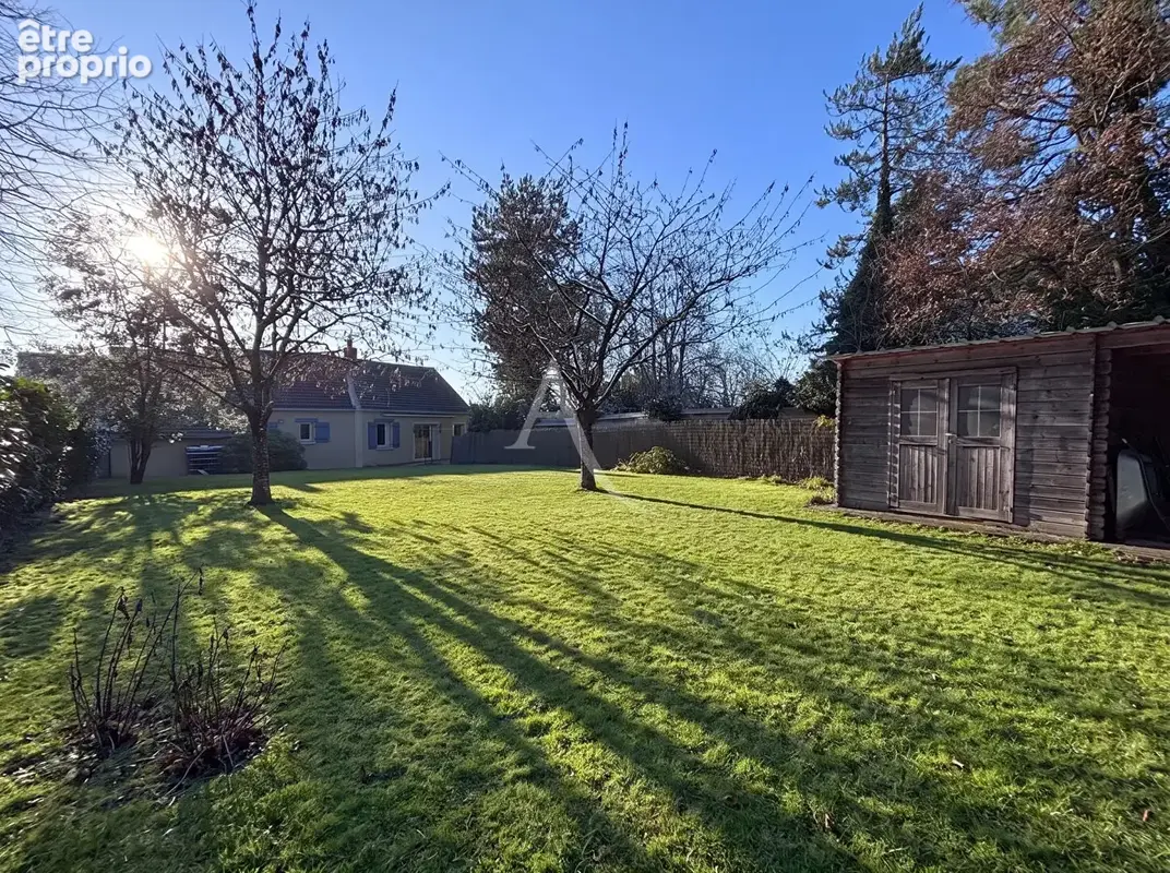 Maison - vie de plain pied - Château-Gontier Sur Mayenne - 4 chambres - 159 m2 - photo 2