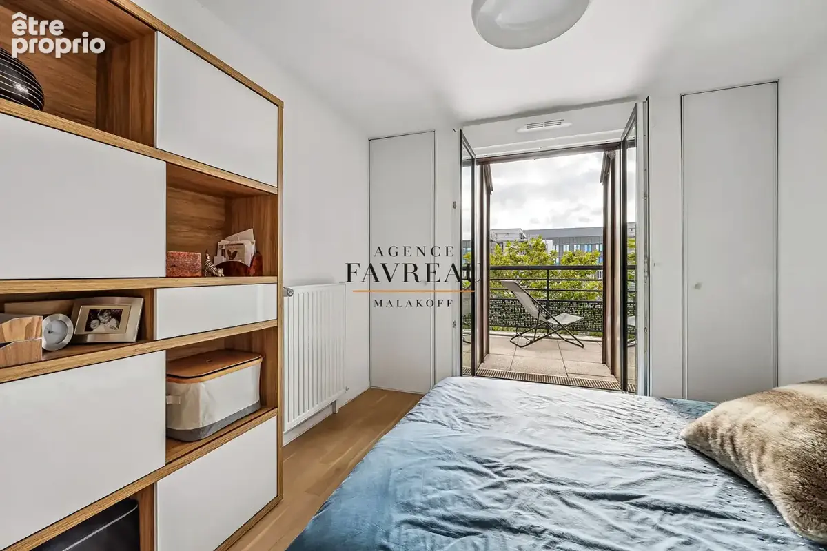 Malakoff, Appartement 4 pièces au dernier étage avec terrasse, balcon et cave - photo 8