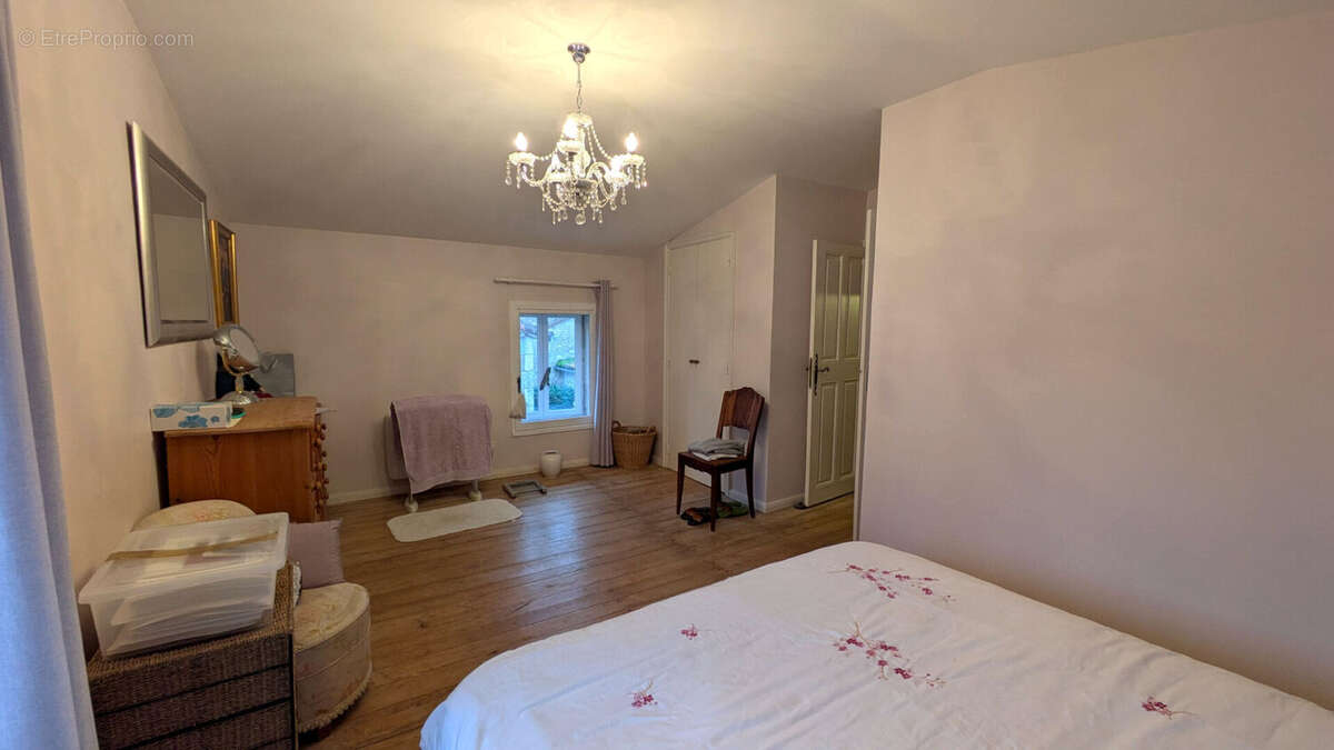 Maison à USSON-DU-POITOU