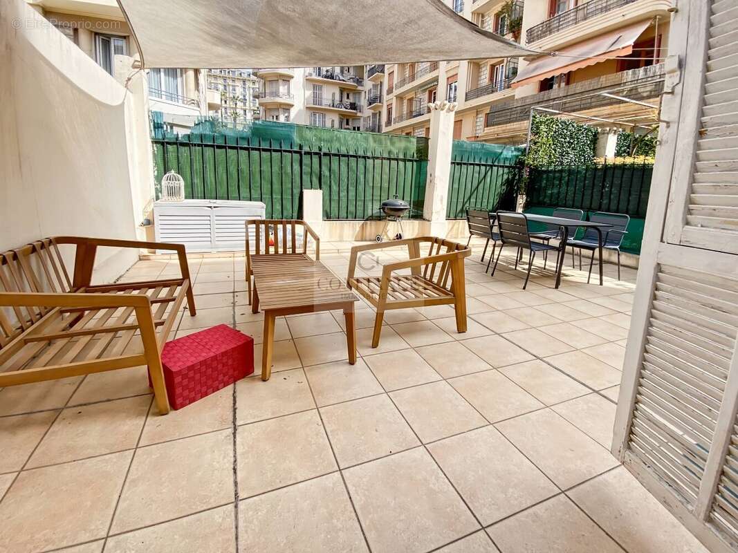 Appartement à NICE