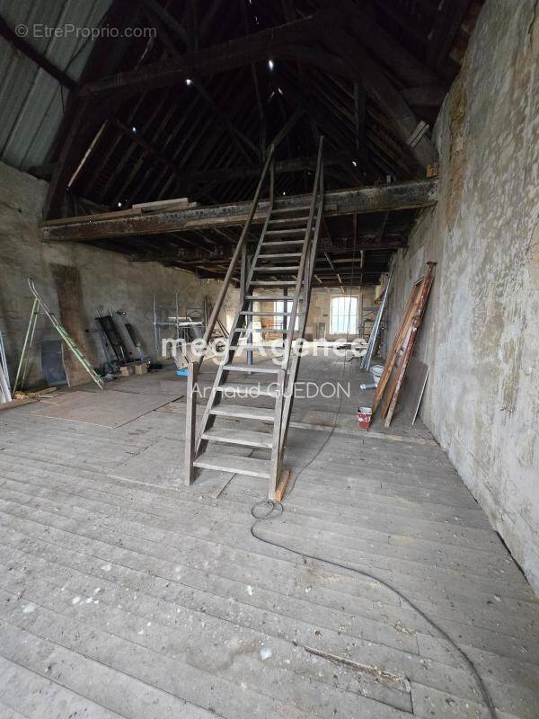 Appartement à CLEFS