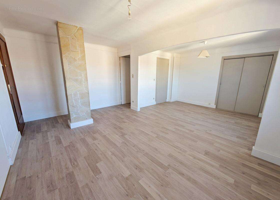 Appartement à CERET