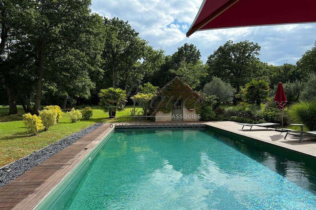 Maison à MONTFORT-L&#039;AMAURY