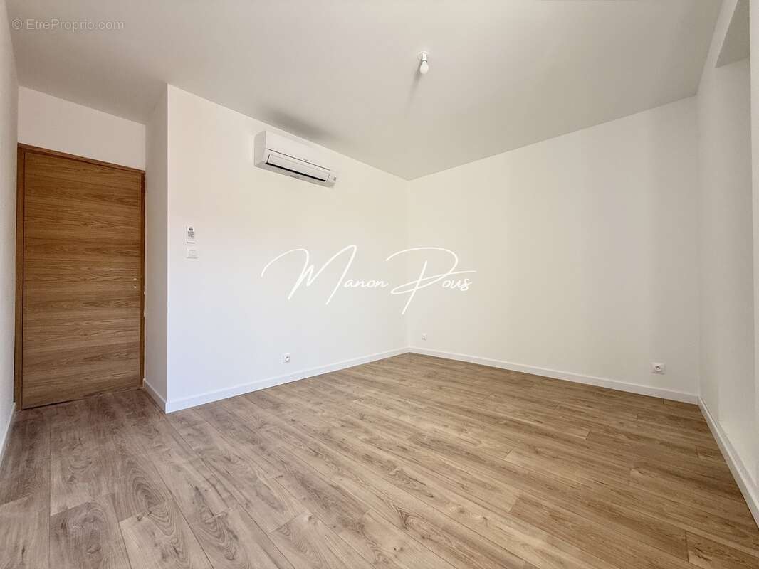 Maison à SAINT-ESTEVE