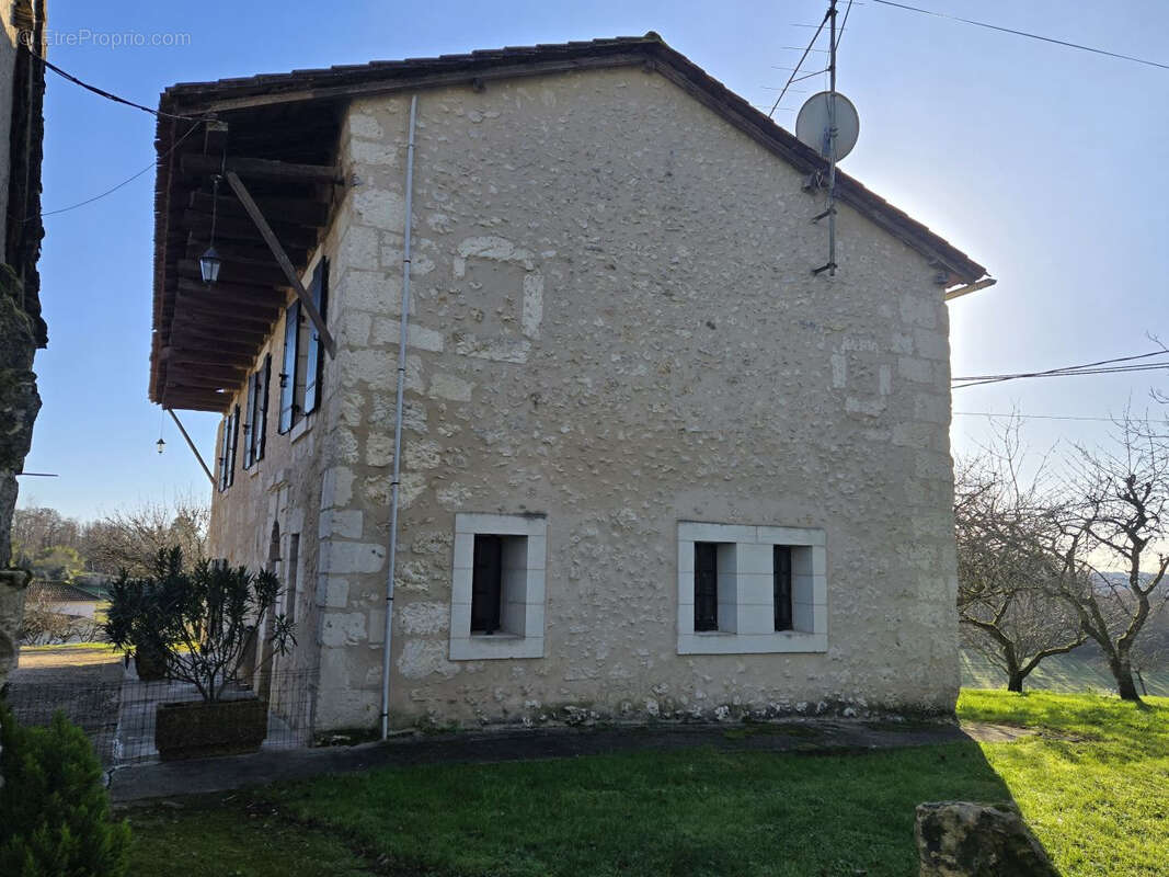 Maison à VILLAMBLARD