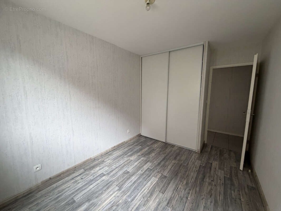 Appartement à SAINT-MARTIN-LE-VINOUX