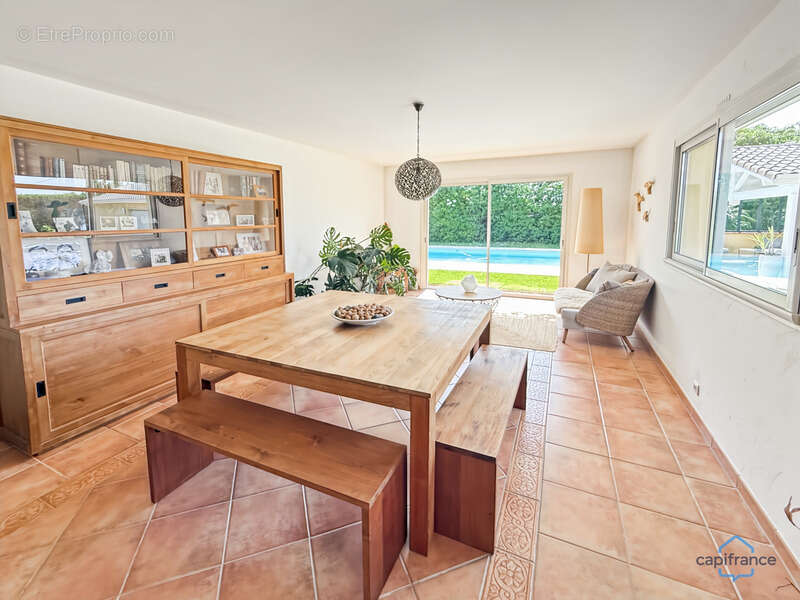 Maison à AIRE-SUR-L'ADOUR