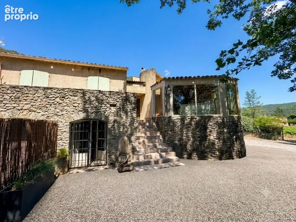 Maison familiale de 210 m² avec piscine, dans un secteur calme ! - photo 17