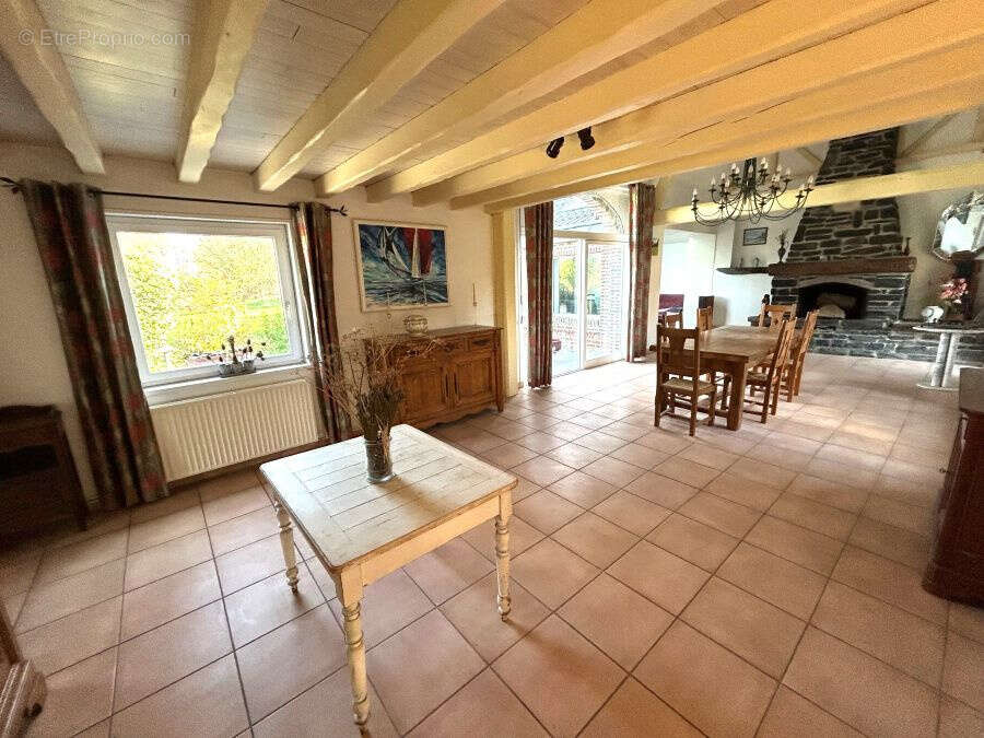 Maison à THUN-SAINT-AMAND