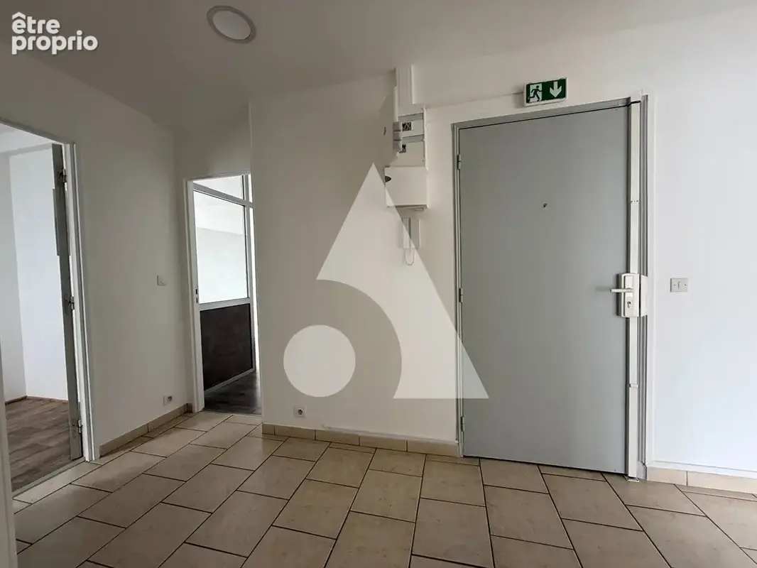 Local commercial Evreux 85 m2 - photo 6