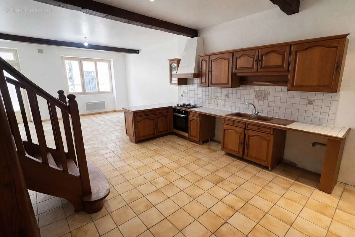 Maison à MONCLAR