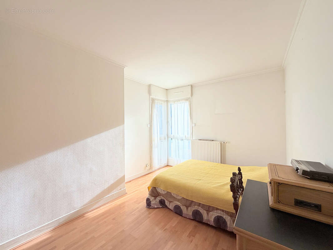 Appartement à RUEIL-MALMAISON