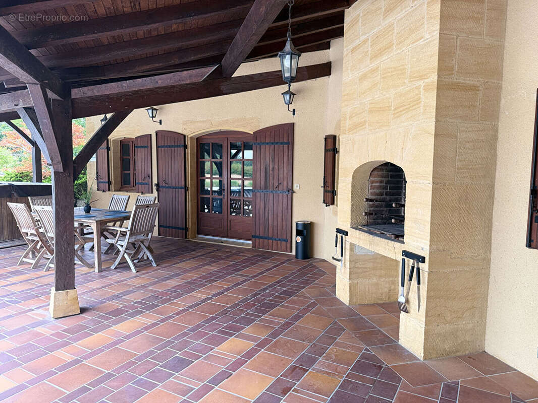 Maison à MONFLANQUIN