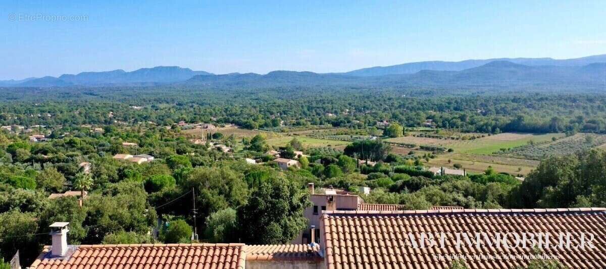 Maison à SAINT-MAXIMIN-LA-SAINTE-BAUME