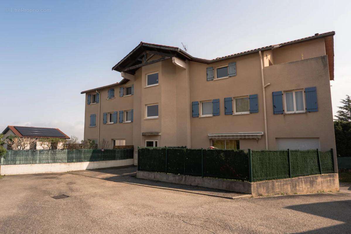 Appartement à VALENCIN
