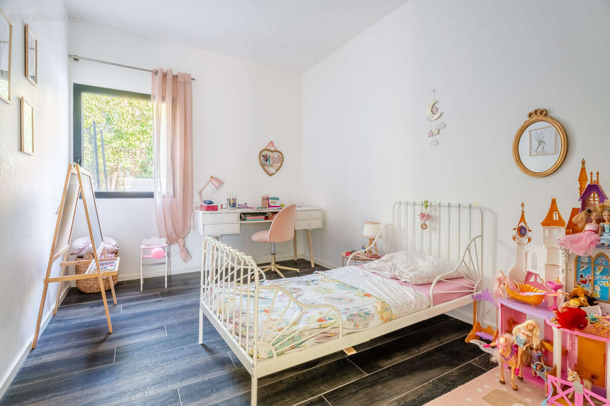 Maison à LA DESTROUSSE