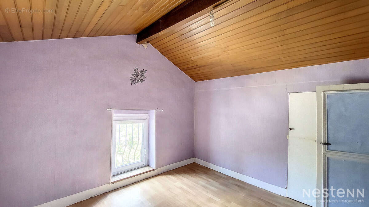 A Vendre Maison de 103 m² avec garages en sous-sol et jardin proche du chemin de Compostelle - photo 10