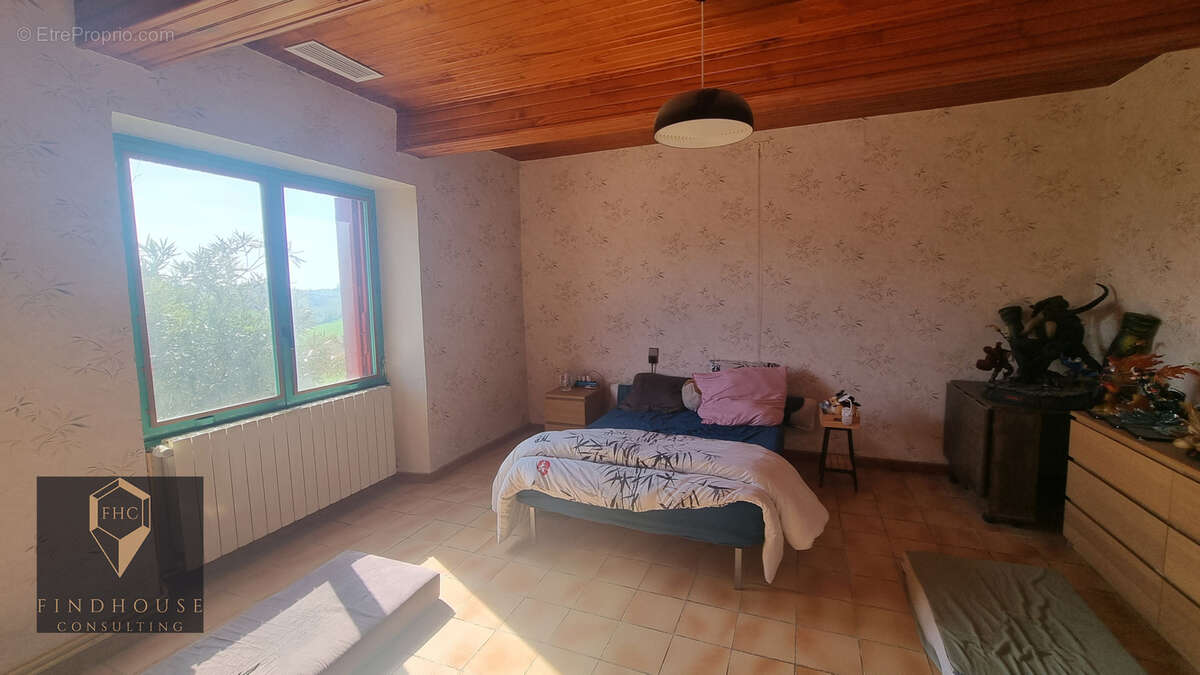 Maison à LOMBEZ